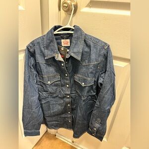 Levis Effortless Essential The Western Shirt